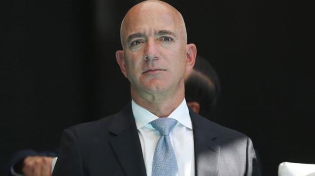 Amazon’un Kurucusu Jeff Bezos Görevini Bırakıyor