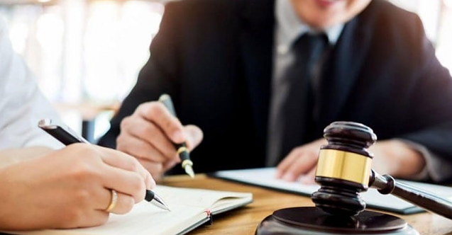 Kamu Davalarına Bakan Avukatların Sorumlulukları Nedir?