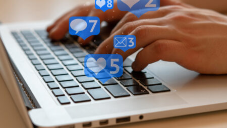 Sosyal Medya: İnternetin İletişim ve Etkileşim Platformu